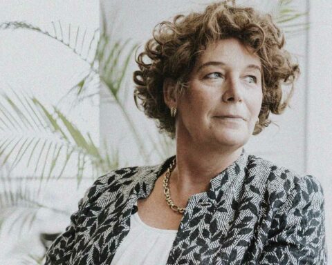 Portrait de Petra De Sutter, pionnière transgenre en politique belge